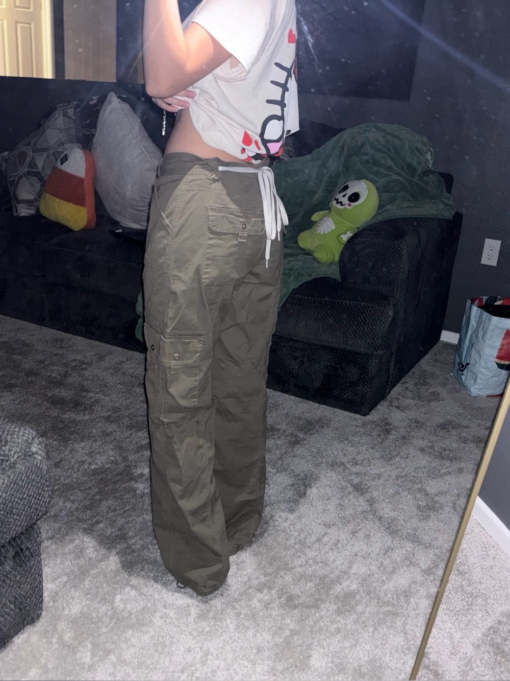 Angel Kiss Women’s Cargo Pants in Olive